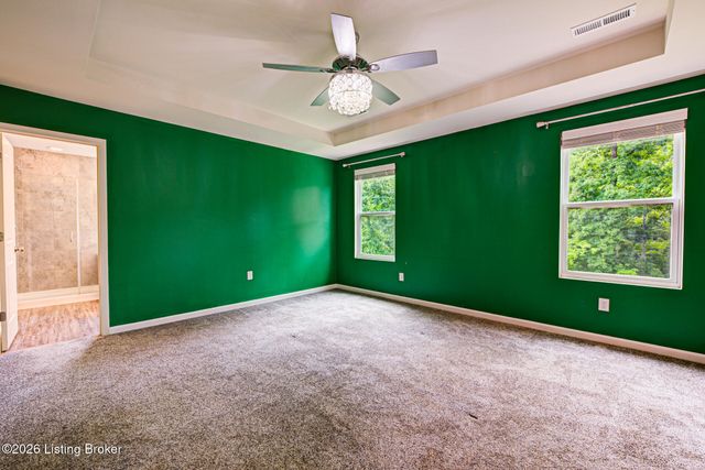 3904 Creek Meadow Dr, La Grange, KY 40031