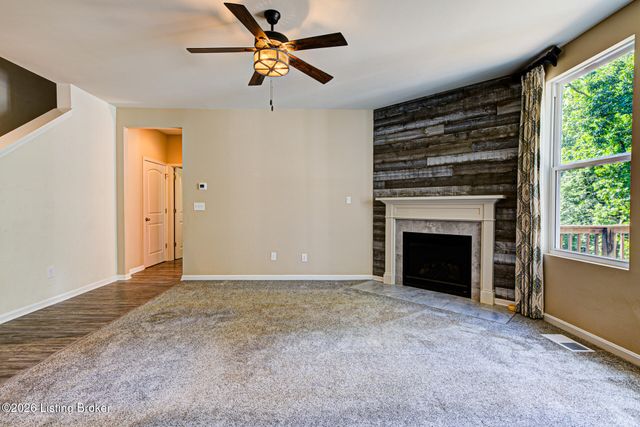 3904 Creek Meadow Dr, La Grange, KY 40031