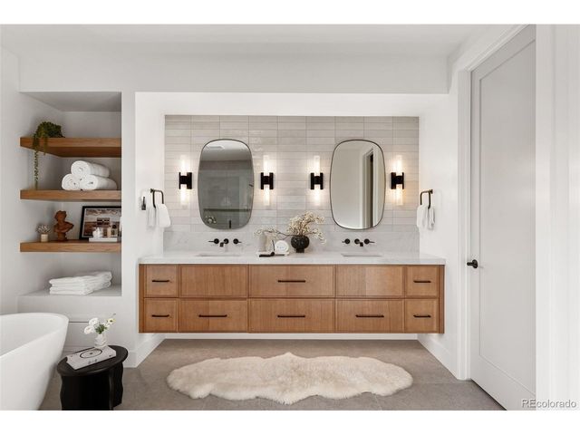 3310 S Clermont St, Denver, CO 80222