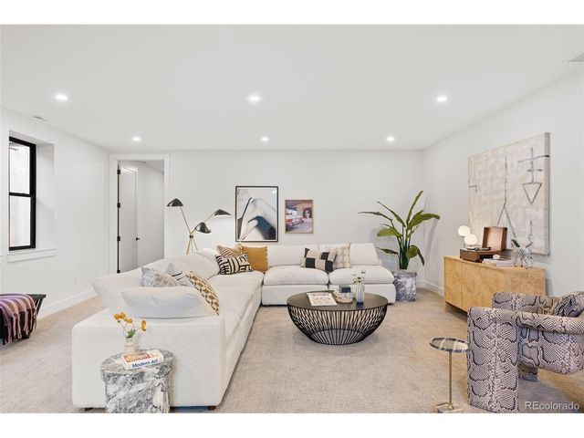 3310 S Clermont St, Denver, CO 80222