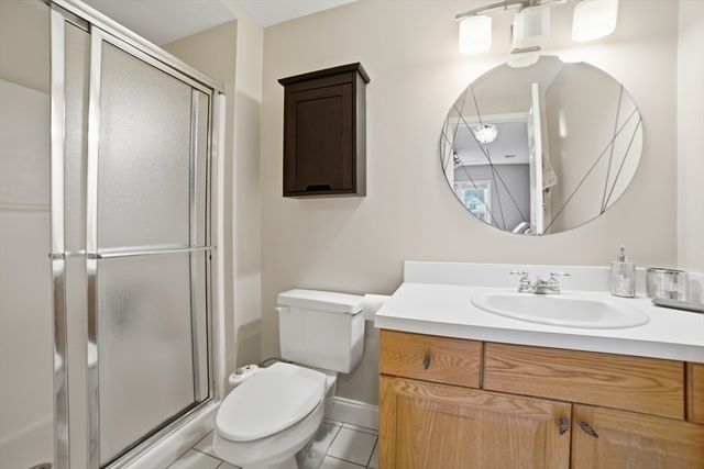 115 Revere St F, Canton, MA 02021