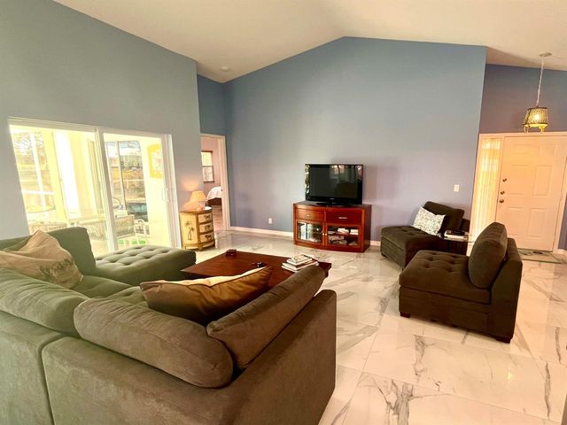 2660 Neaton Court, Wellington, FL 33414
