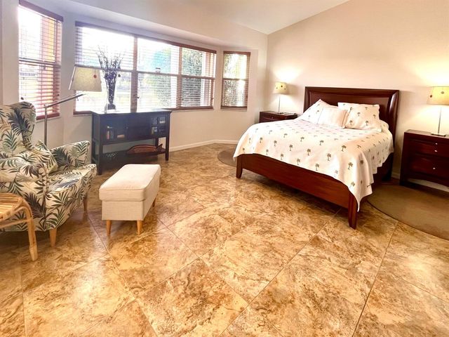 2660 Neaton Court, Wellington, FL 33414