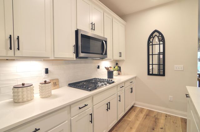 1644 Creekwood Court, Hebron, KY 41048