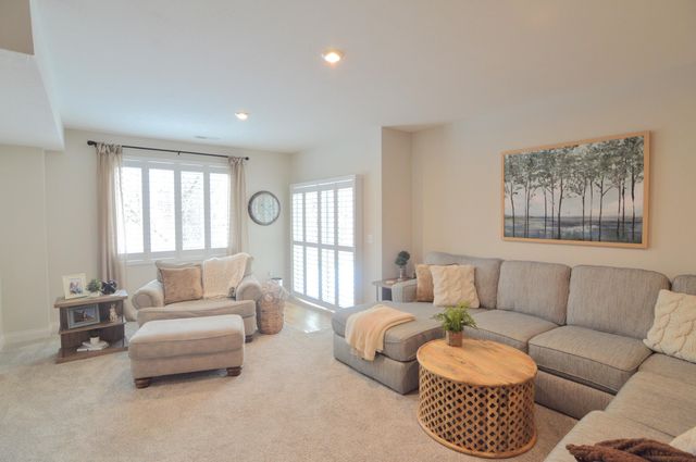 1644 Creekwood Court, Hebron, KY 41048