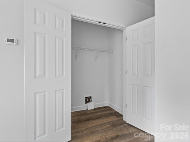 417 8th street Drive SW, Hickory, NC 28602