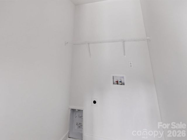417 8th street Drive SW, Hickory, NC 28602