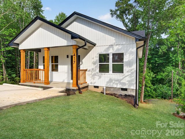 417 8th street Drive SW, Hickory, NC 28602