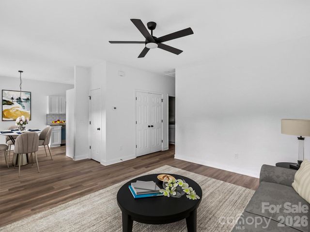 417 8th street Drive SW, Hickory, NC 28602