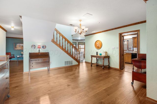 9 Windwood Place, Canyon, TX 79015