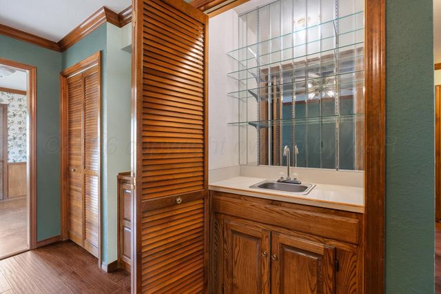 9 Windwood Place, Canyon, TX 79015