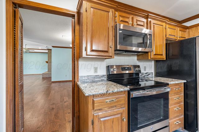 9 Windwood Place, Canyon, TX 79015