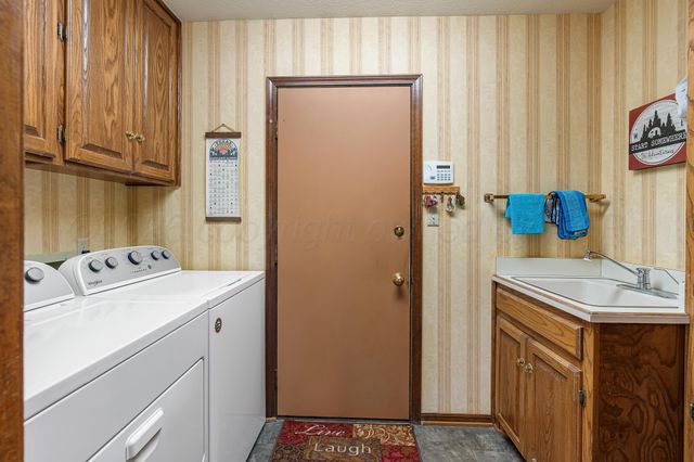 9 Windwood Place, Canyon, TX 79015