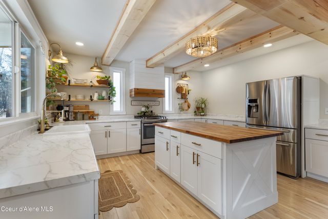 87 Rock Road, Sandpoint, ID 83864