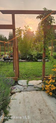 87 Rock Road, Sandpoint, ID 83864