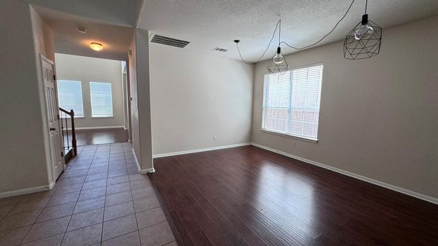 13000 Appaloosa Chase DR, Austin, TX 78732
