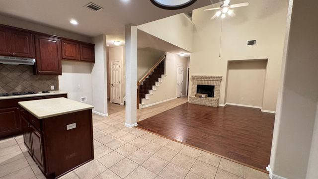 13000 Appaloosa Chase DR, Austin, TX 78732