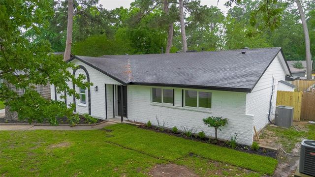 25411 Friar Lake Lane, Spring, TX 77373