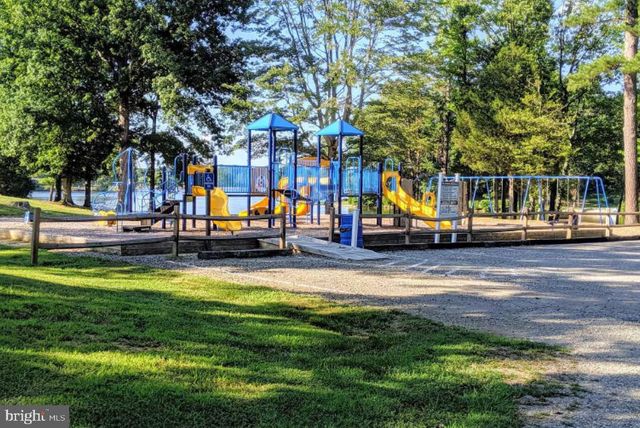 200 VICTORIA DR, Ruther Glen, VA 22546