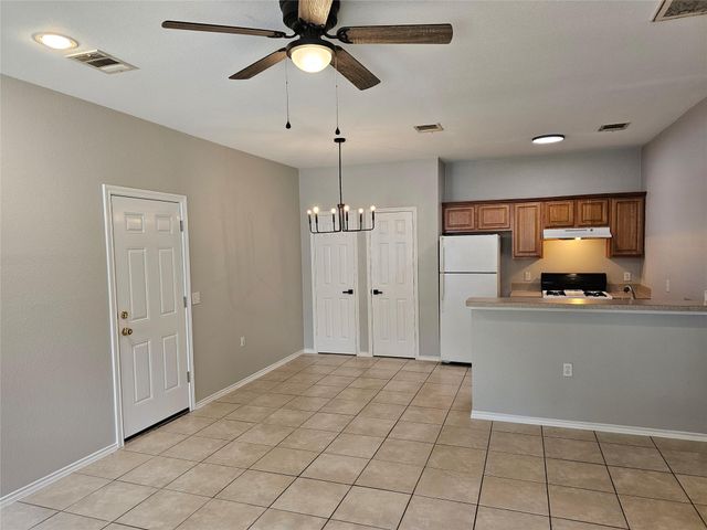 7617 Bennett Ave B, Austin, TX 78752