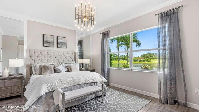 935 Regalia Way NW, Palm Bay, FL 32907