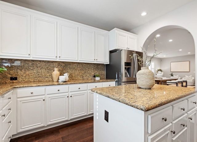 7672 7672 Stoneleaf Rd, San Ramon, CA 94582