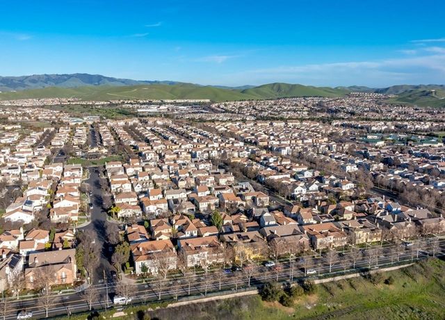 7672 7672 Stoneleaf Rd, San Ramon, CA 94582