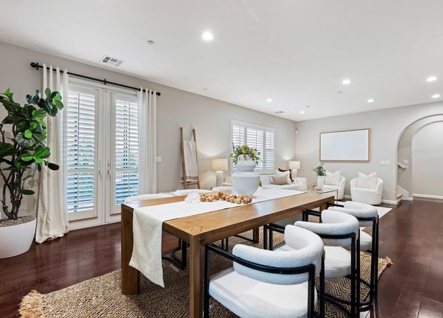 7672 7672 Stoneleaf Rd, San Ramon, CA 94582