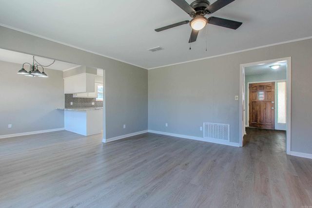 23 Creekridge Circle, Sherwood, AR 72120