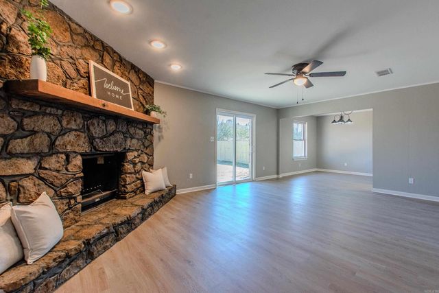 23 Creekridge Circle, Sherwood, AR 72120