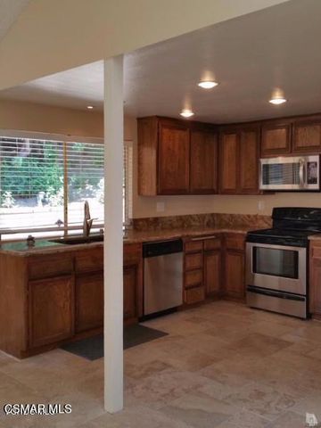 28625 Quaint Street, Agoura Hills, CA 91301