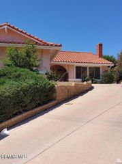 28625 Quaint Street, Agoura Hills, CA 91301
