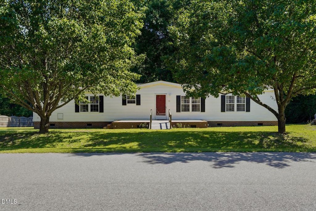 186 Allen Drive, Fuquay Varina, NC 27526