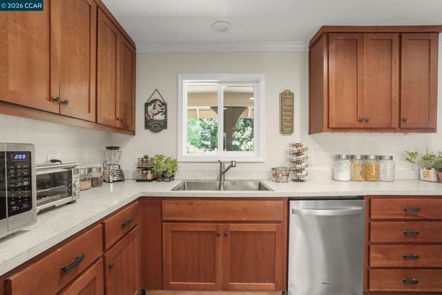 370 Castello, Lafayette, CA 94549