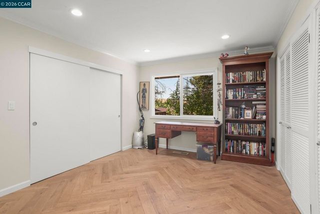 370 Castello, Lafayette, CA 94549