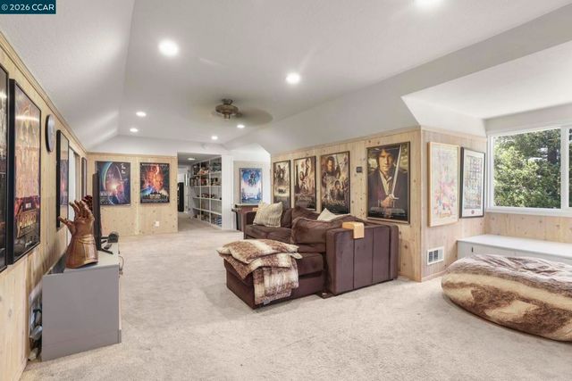 370 Castello, Lafayette, CA 94549