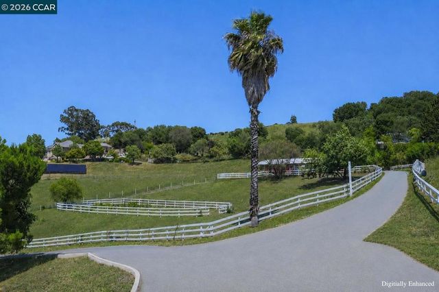 370 Castello, Lafayette, CA 94549