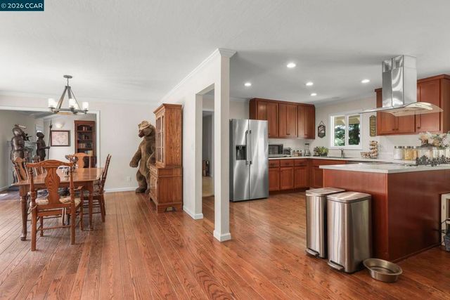 370 Castello, Lafayette, CA 94549