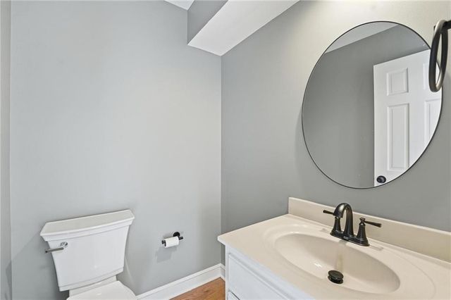 5735 Riley Street, Mission, KS 66202