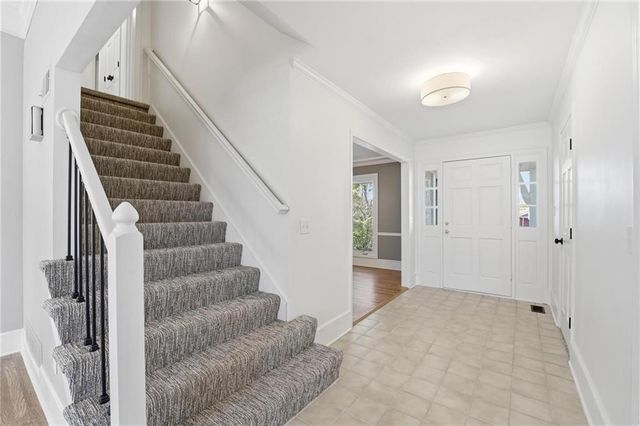 5735 Riley Street, Mission, KS 66202