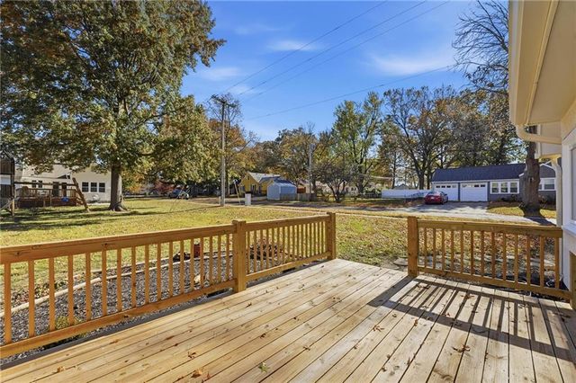 5735 Riley Street, Mission, KS 66202