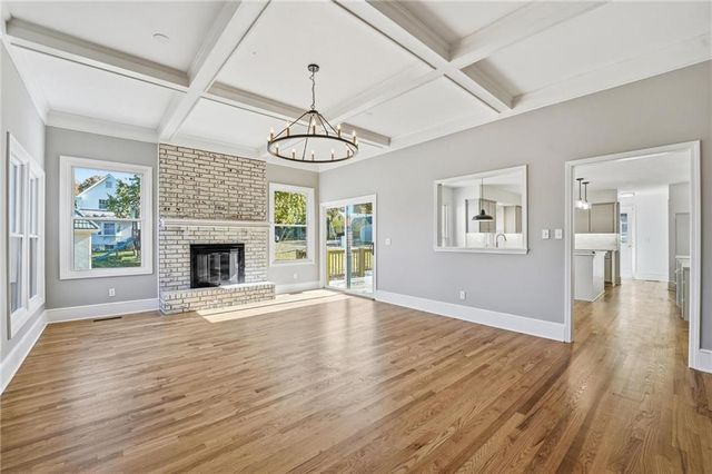 5735 Riley Street, Mission, KS 66202