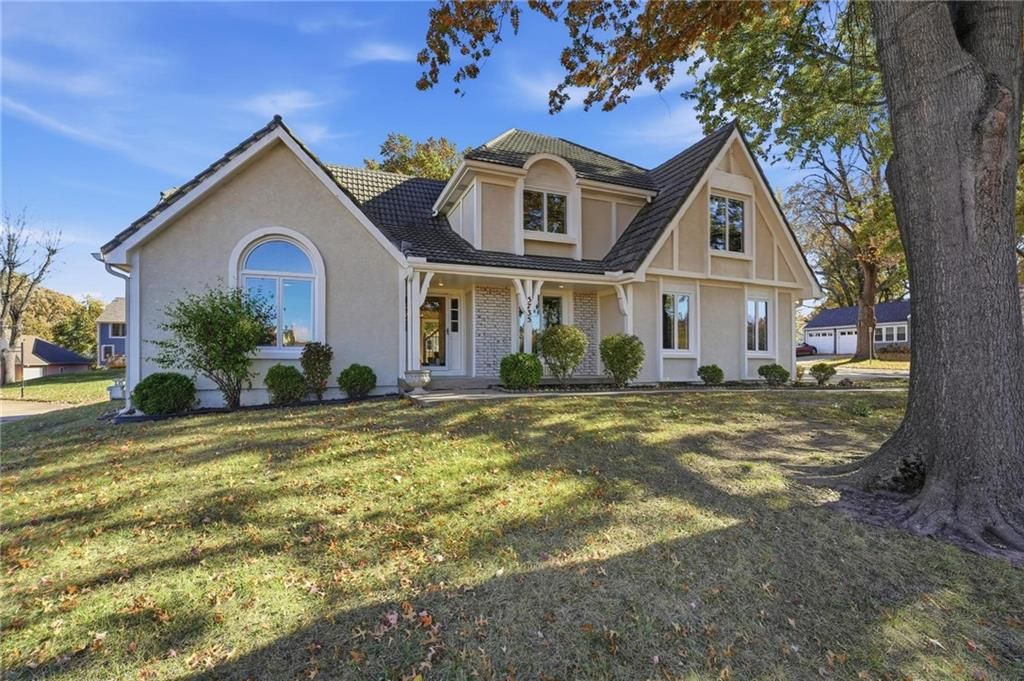 5735 Riley Street, Mission, KS 66202