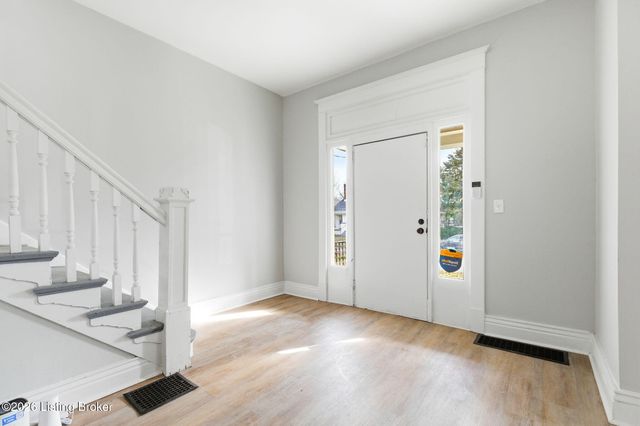 626 S 40th St, Louisville, KY 40211