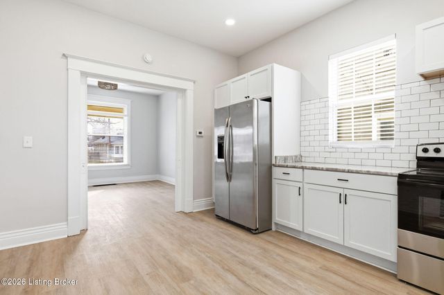 626 S 40th St, Louisville, KY 40211