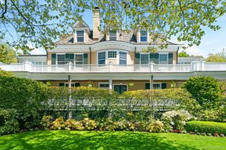 75 Prospect Avenue, Larchmont, NY 10538