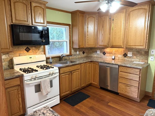 3078 Grand Boulevard, Baldwin, NY 11510