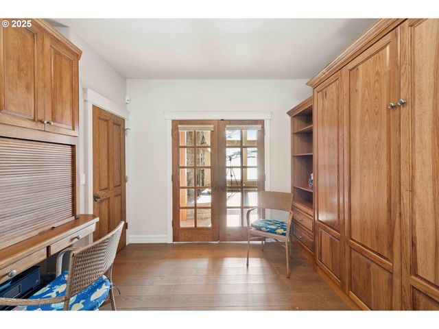 88248 TOKYO Ln, Bandon, OR 97411