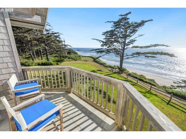 88248 TOKYO Ln, Bandon, OR 97411