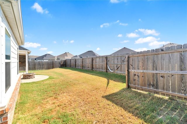 3761 Rockdale Street, Springdale, AR 72764